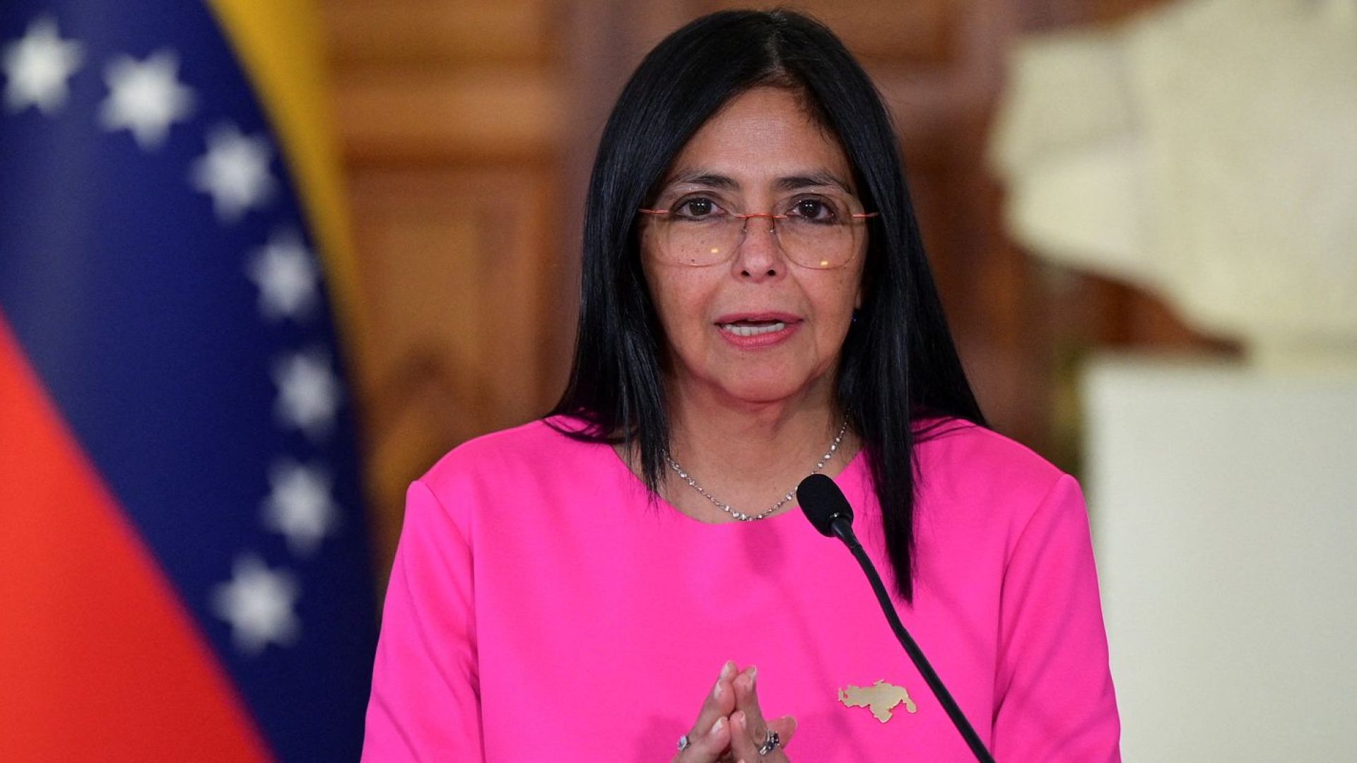 Presidente da Venezuela confirma acordo petrolífero com Estados Unidos