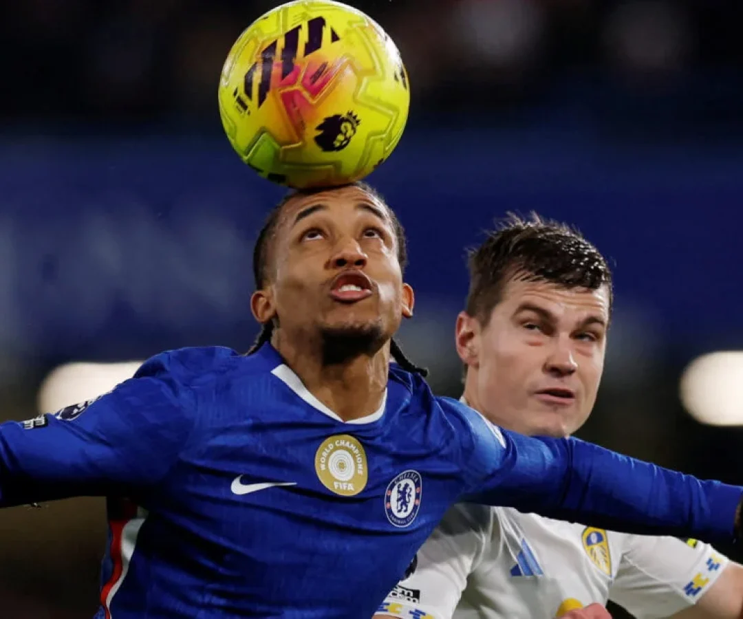 Chelsea tropeça, United arranca empate e Tottenham perde em casa na Premier League