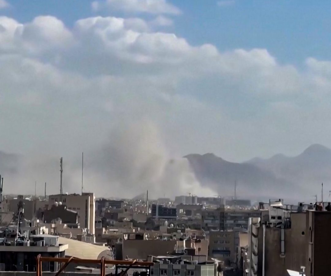 Ataques ao Irã deixam ao menos 201 mortos e cerca de 750 feridos