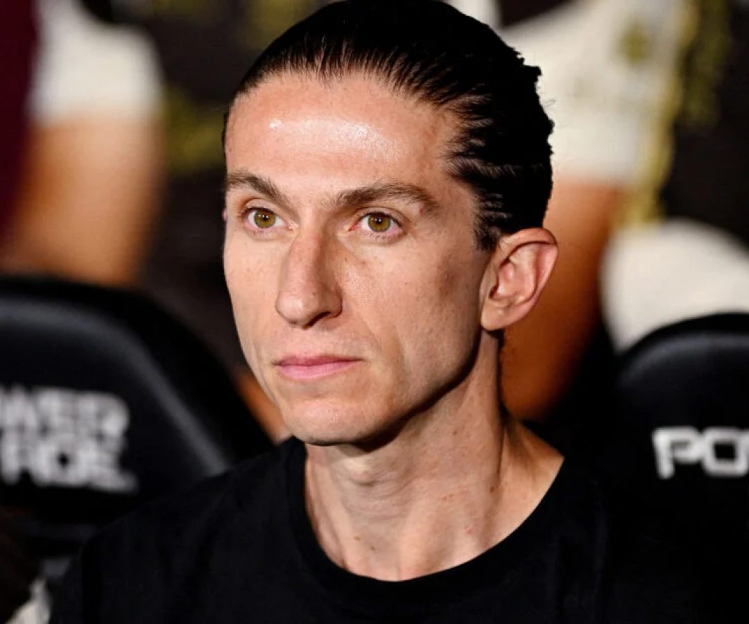 Filipe Luís observa clubes na Europa e admite: ‘Real é sempre um dos favoritos’