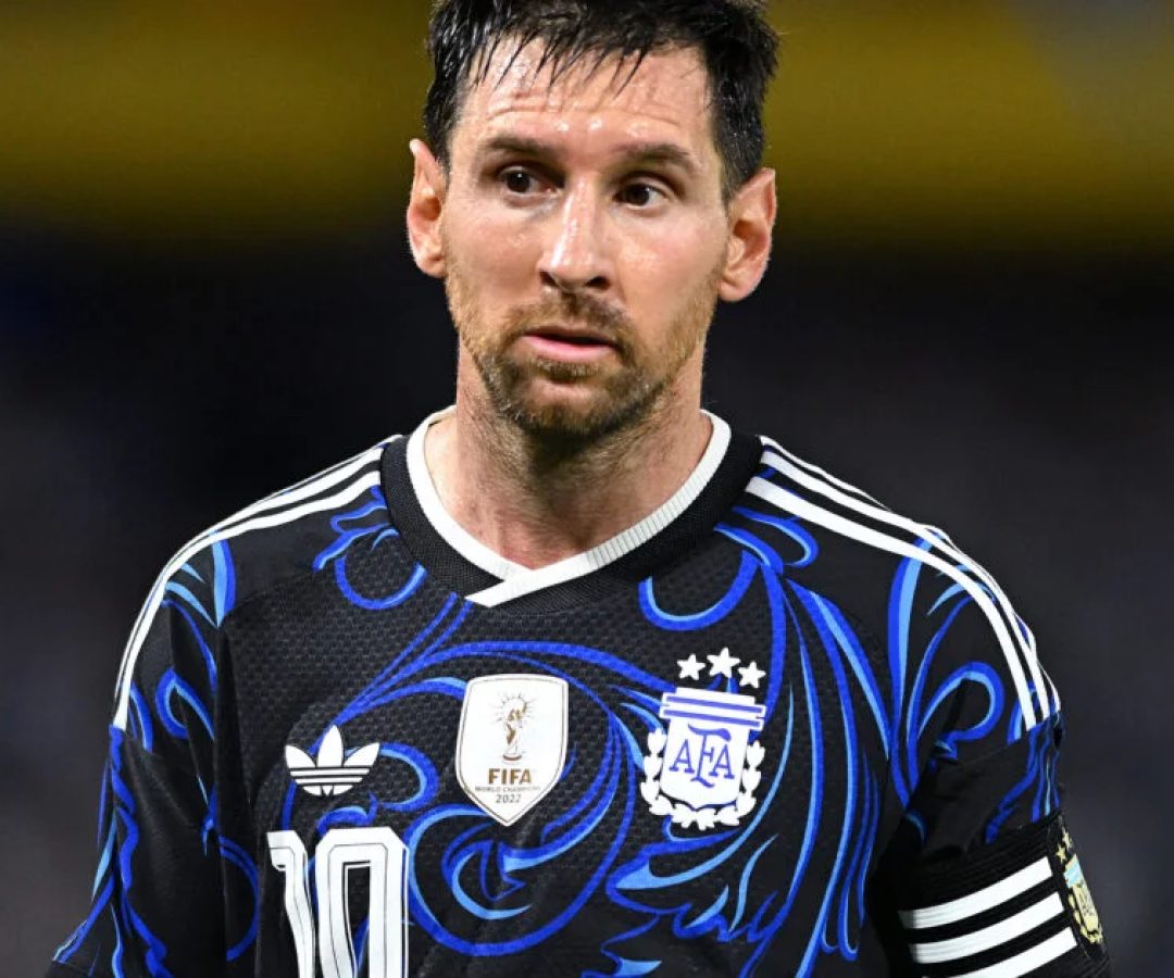 Messi comanda goleada sobre frágil Zâmbia em despedida da Argentina