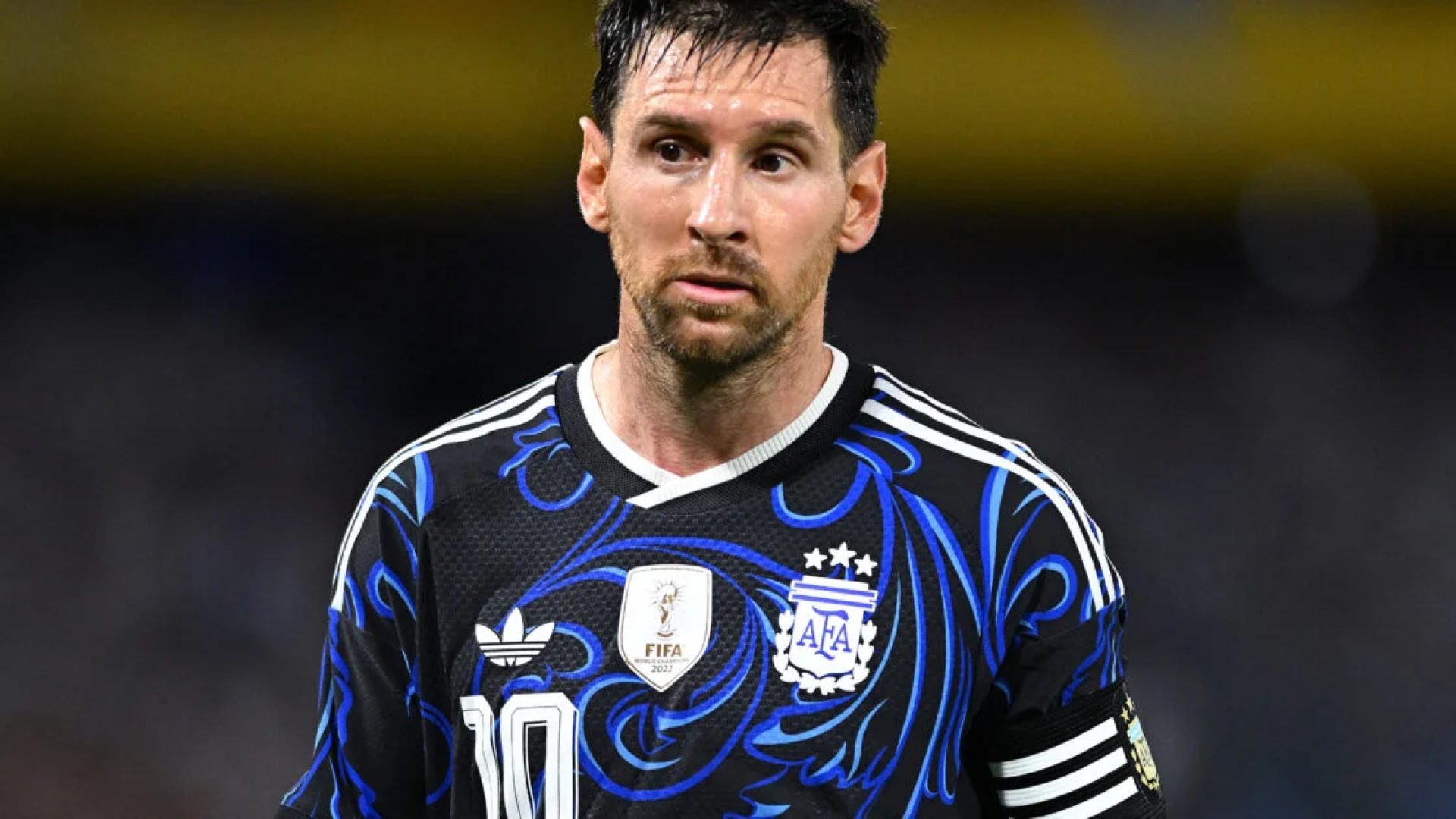 Messi comanda goleada sobre frágil Zâmbia em despedida da Argentina