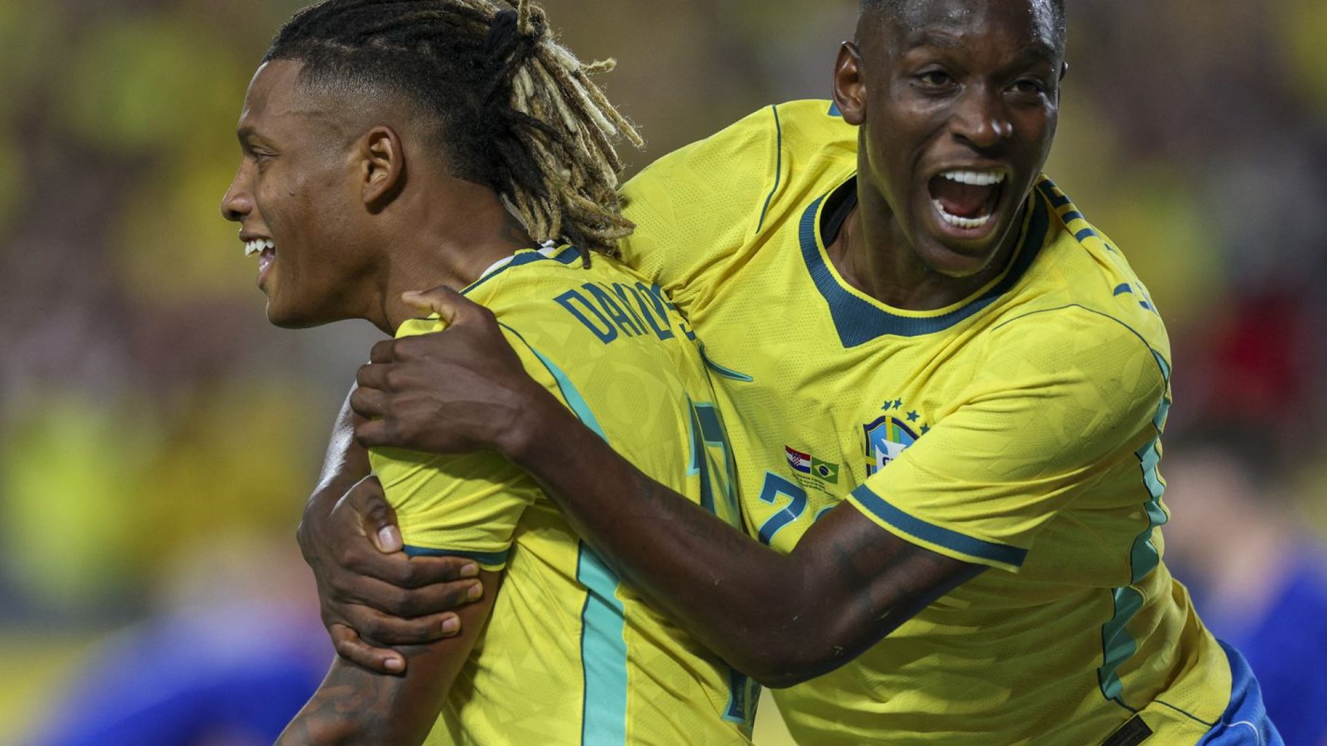 Brasil derrota Croácia em último jogo antes da convocação para a Copa