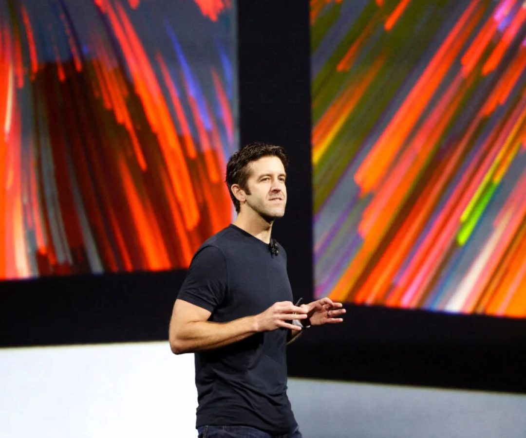 O futuro da Apple e da Siri e os desafios de John Ternus, o novo CEO da Apple