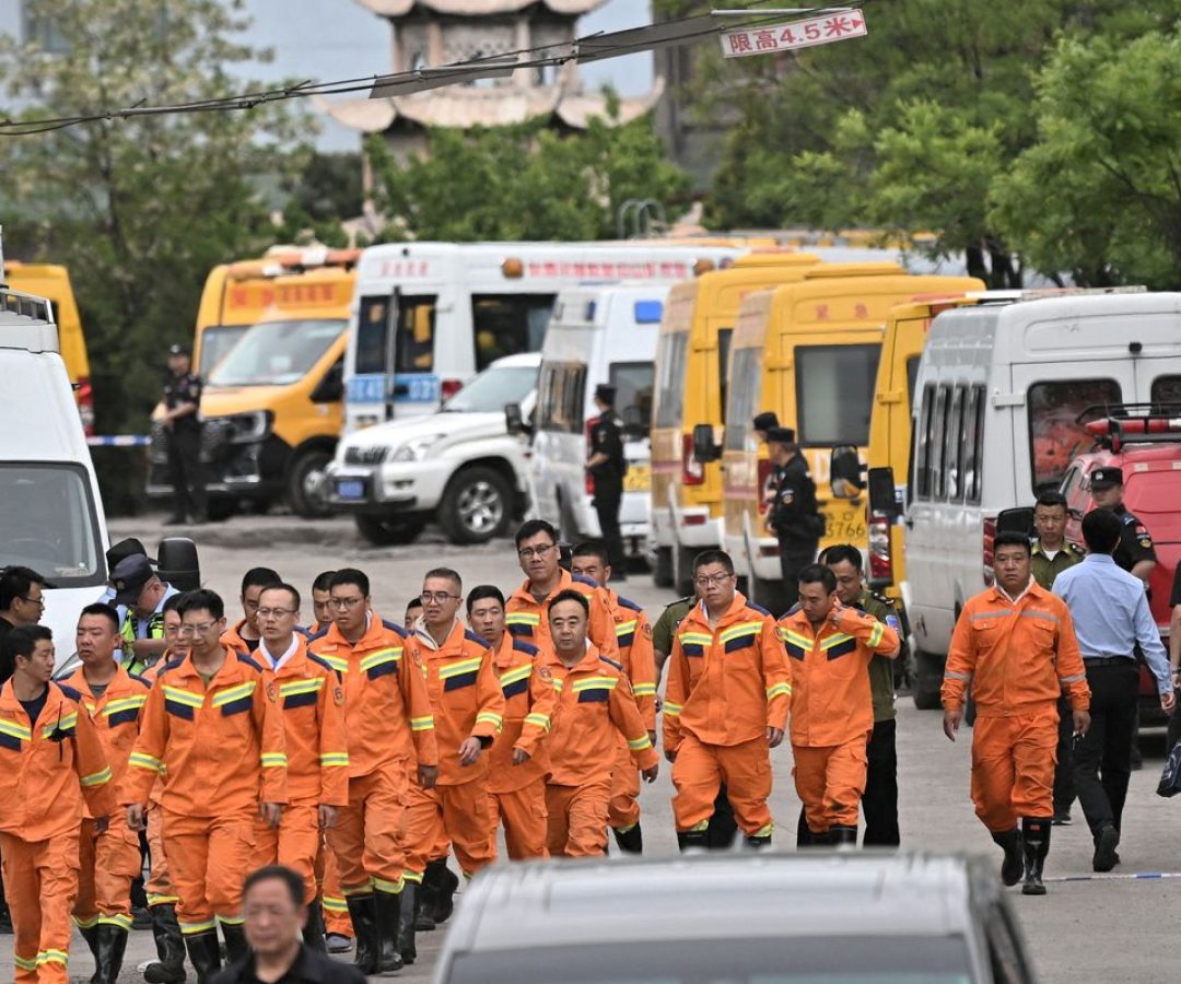 Explosão em mina de carvão na China mata 82 pessoas
