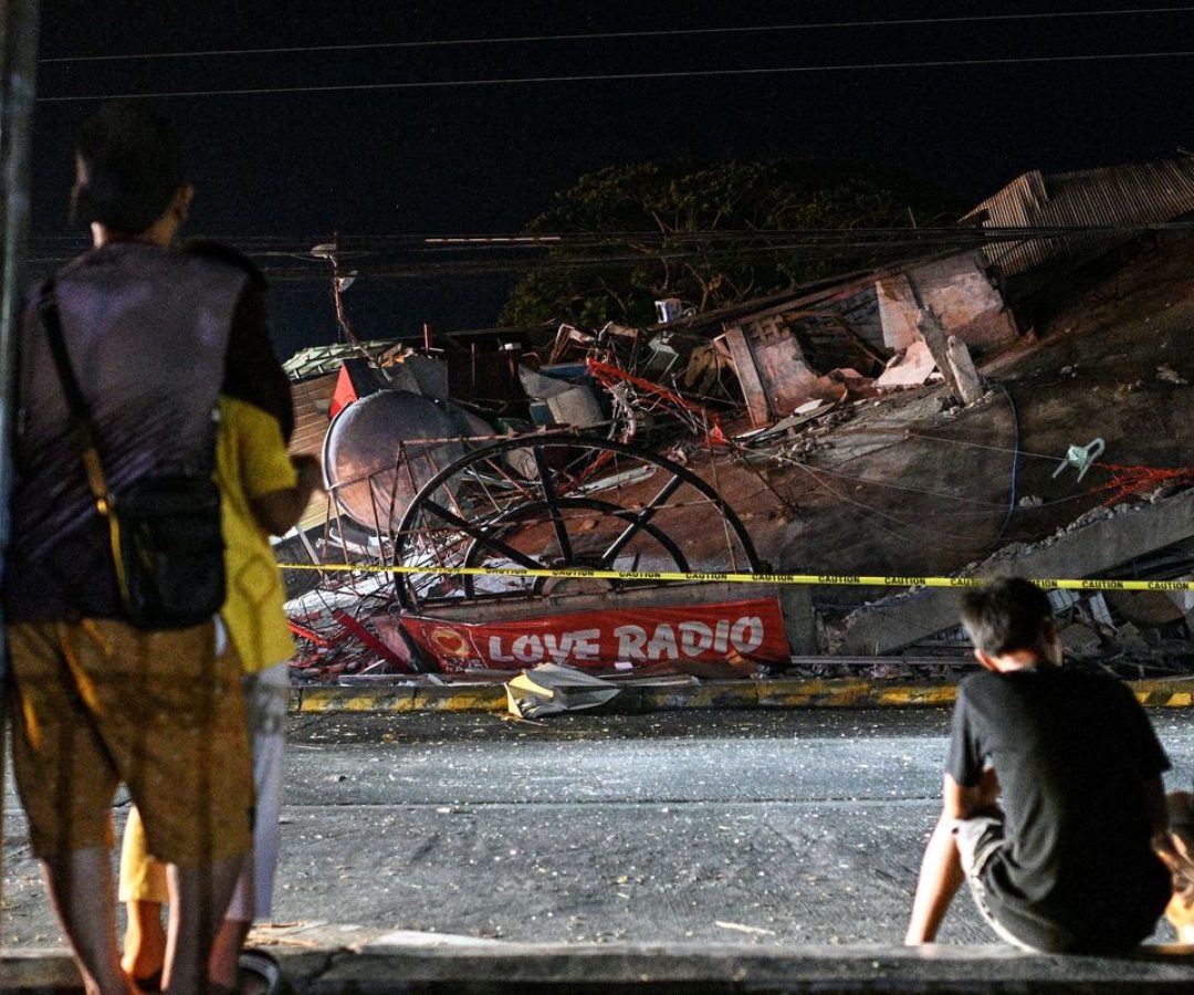 Terremoto de magnitude 7,8 atinge sul das Filipinas