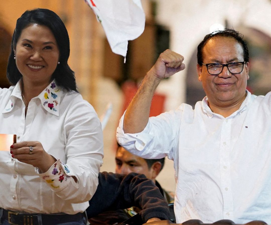 Eleições Peru: Fujimori vira sobre Sánchez com diferença de 561 votos
