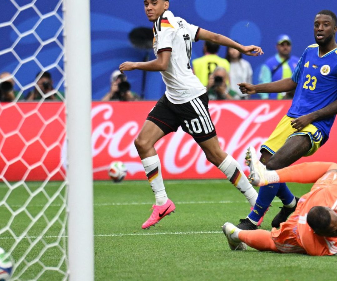 Alemanha repete 7x1 sobre Curaçao, que faz seu primeiro gol em Copas