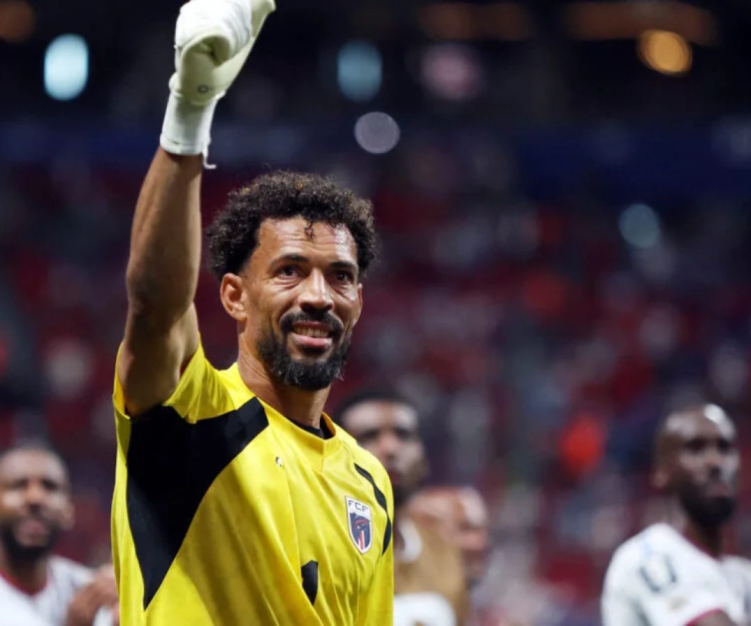 Goleiro Vozinha se emociona após segurar Espanha na Copa do Mundo