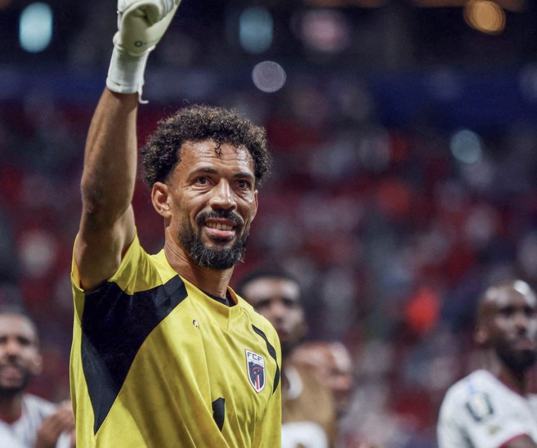 Goleiro Vozinha brilha contra a Espanha e vira destaque na Copa