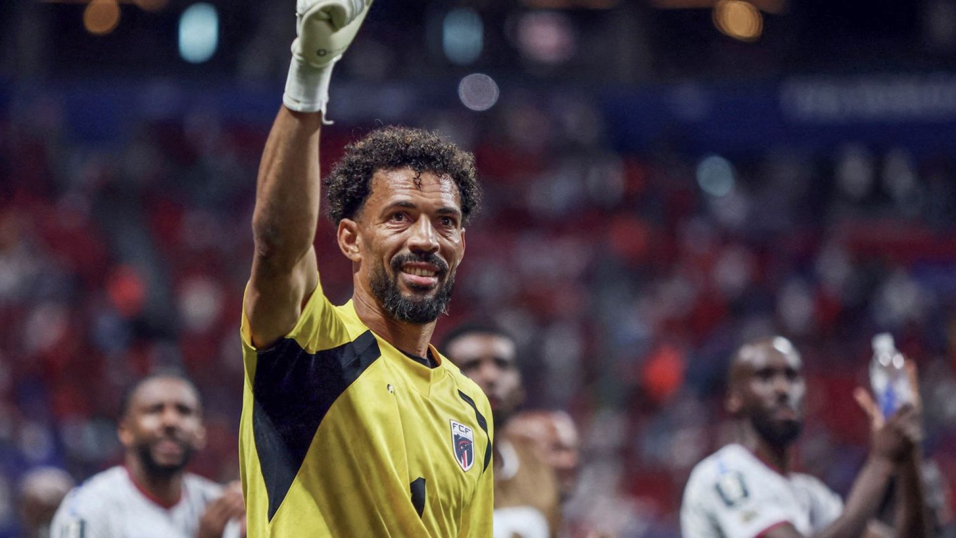 Goleiro Vozinha brilha contra a Espanha e vira destaque na Copa