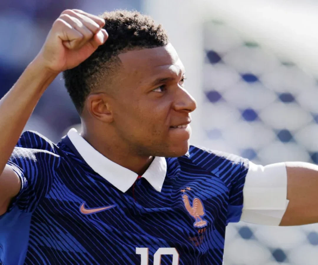 Mbappé supera Pelé em gols na Copa do Mundo e mira o topo