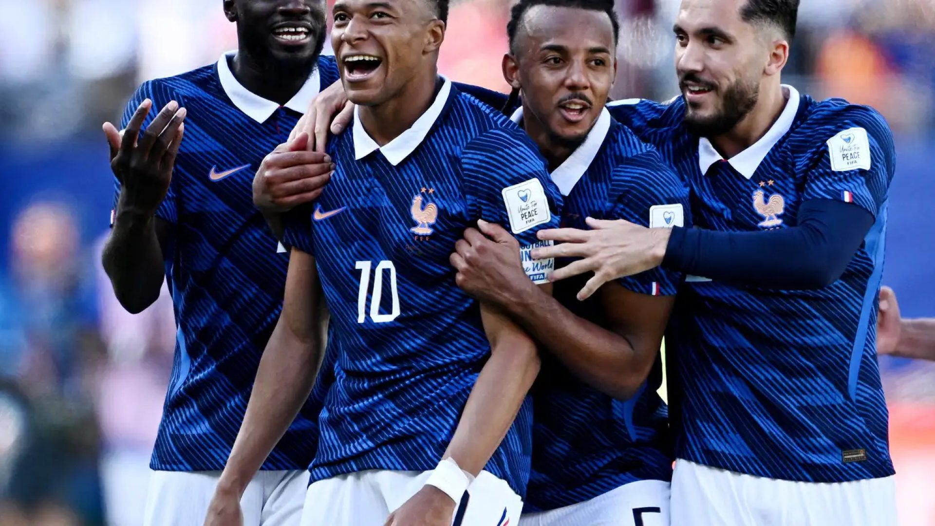 França vence Senegal por 3 a 1 na estreia do Grupo I da Copa do Mundo