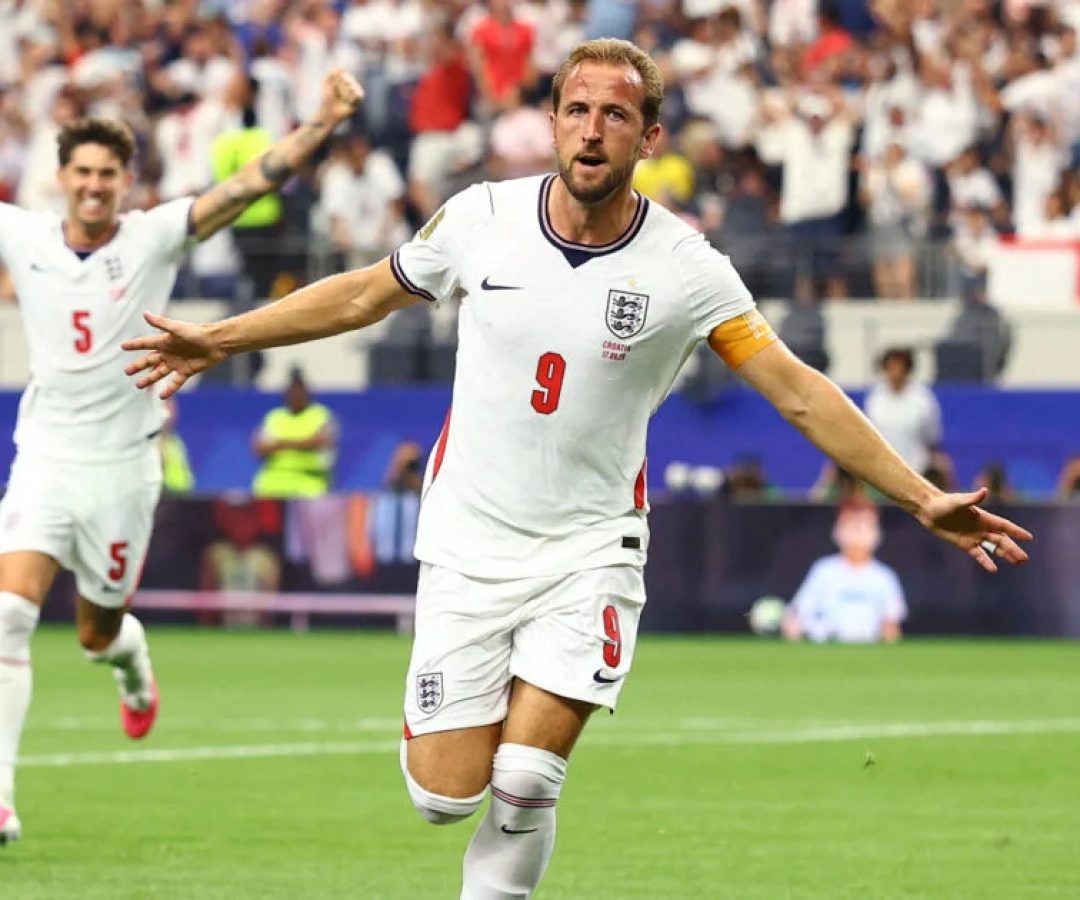 Inglaterra vence Croácia em estreia de gala na Copa do Mundo