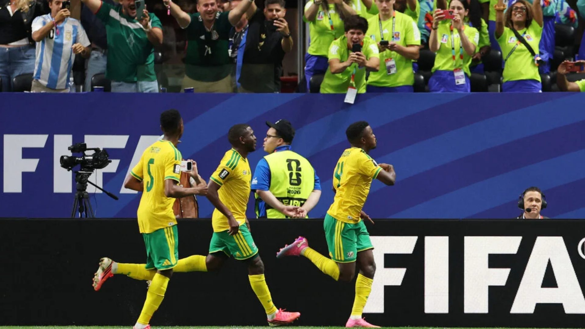 África do Sul empata com a República Tcheca na Copa do Mundo
