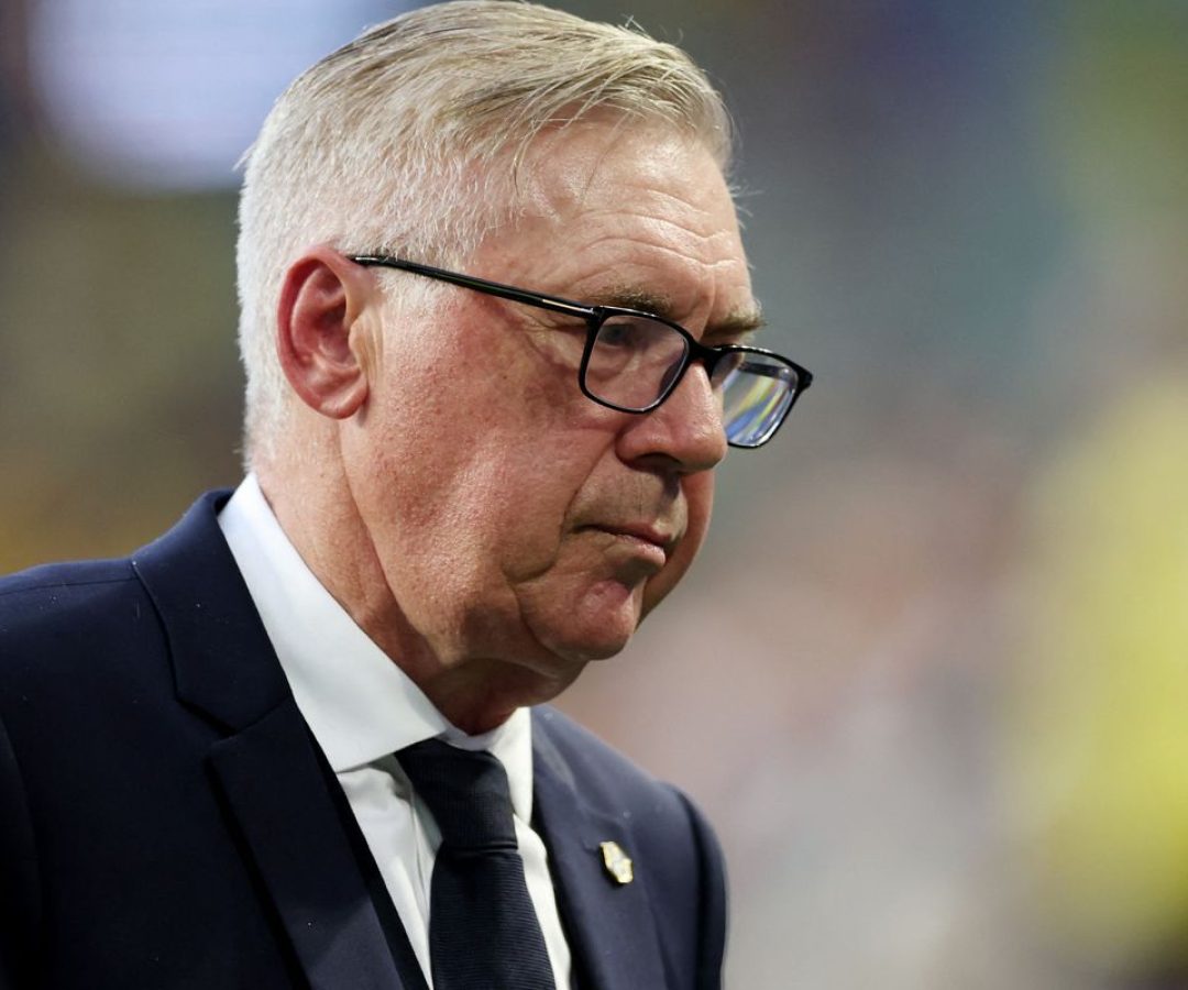 Ancelotti celebra atuação sólida, mas pede calma para mata-mata
