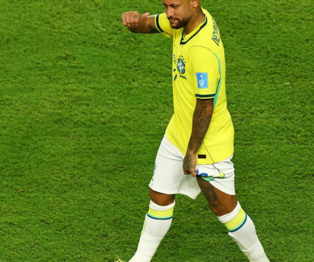 Neymar retorna à Seleção e emociona torcida após 981 dias