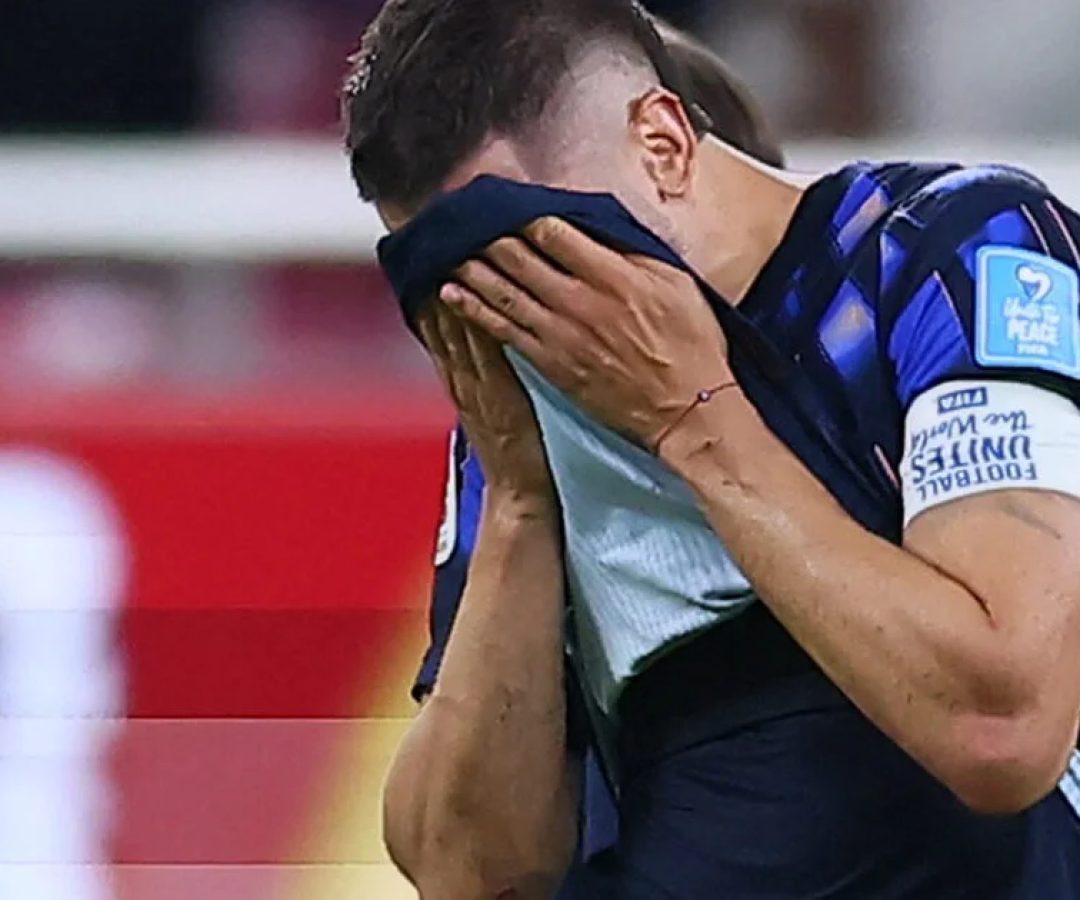 Espanha vence, elimina Uruguai e avança na Copa do Mundo