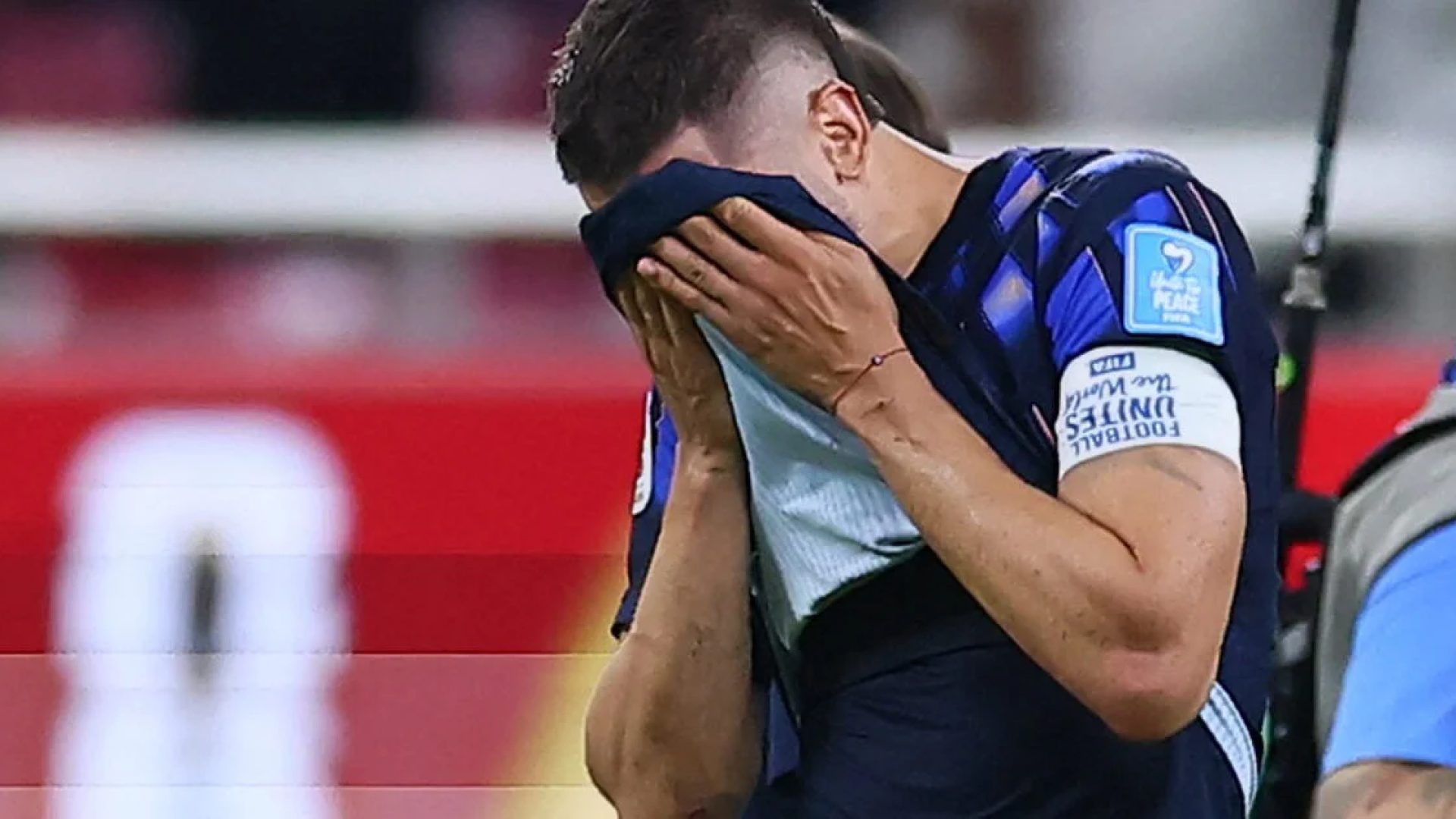 Espanha vence, elimina Uruguai e avança na Copa do Mundo