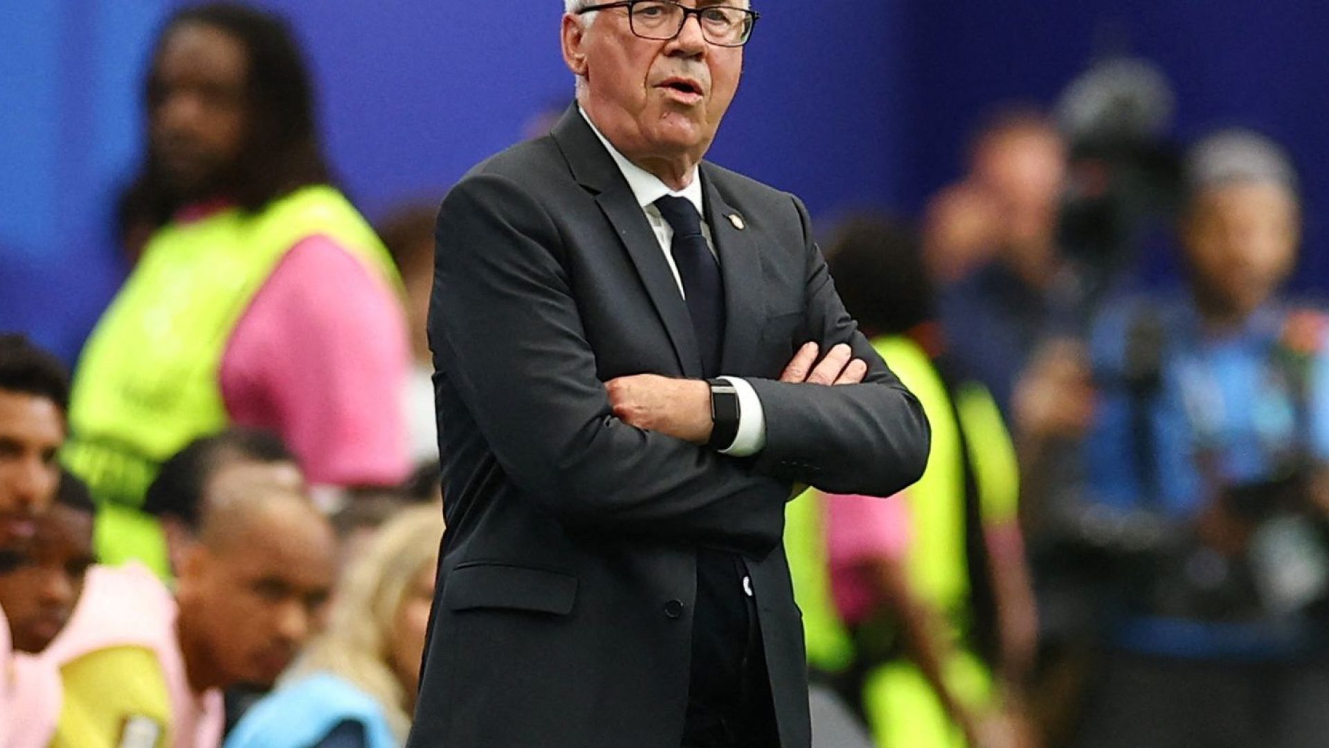 Ancelotti explica estratégia e cogita Endrick titular nas oitavas