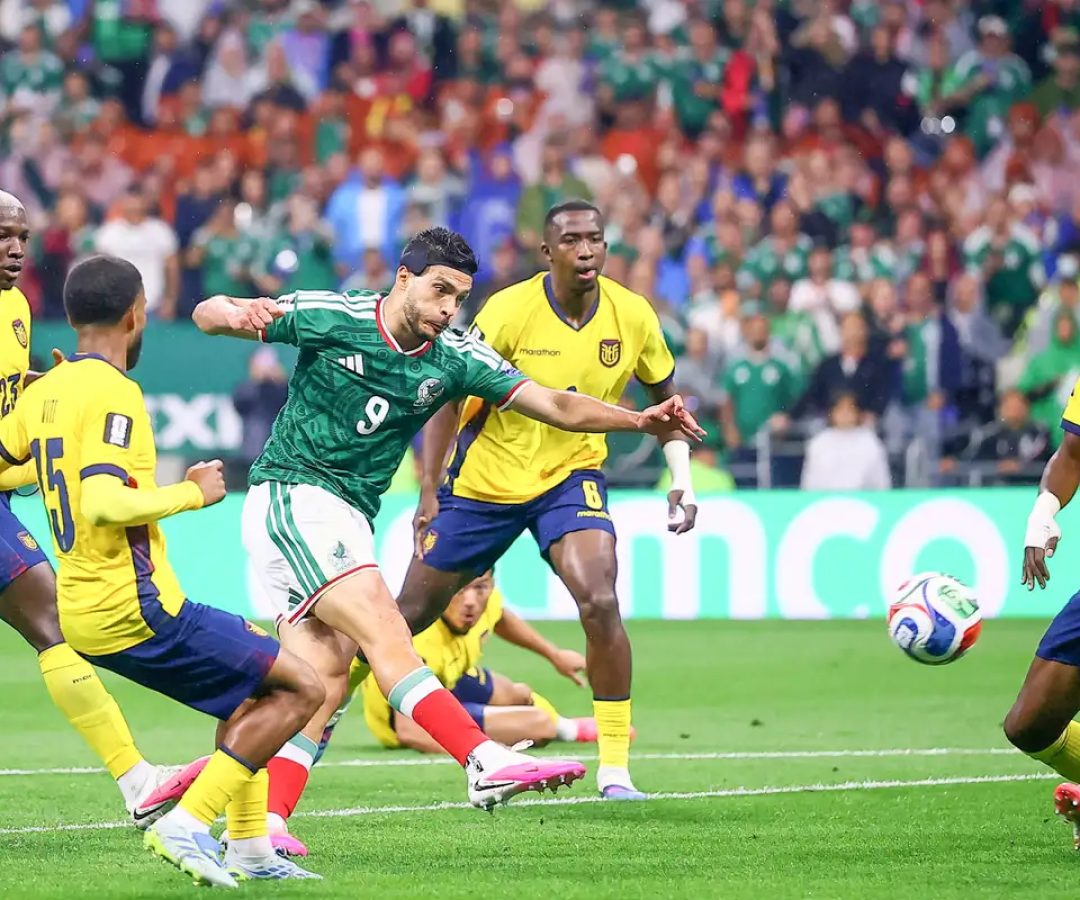 México bate Equador e avança às oitavas de final da Copa