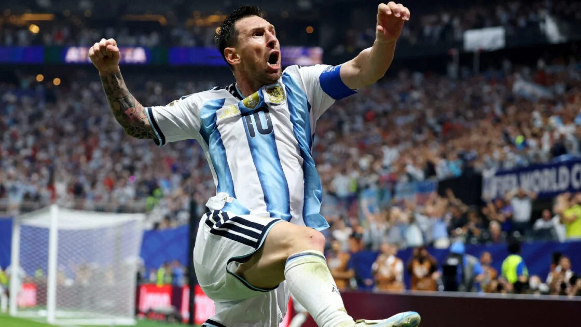 Em virada heroica, Messi classifica Argentina às quartas da Copa do Mundo