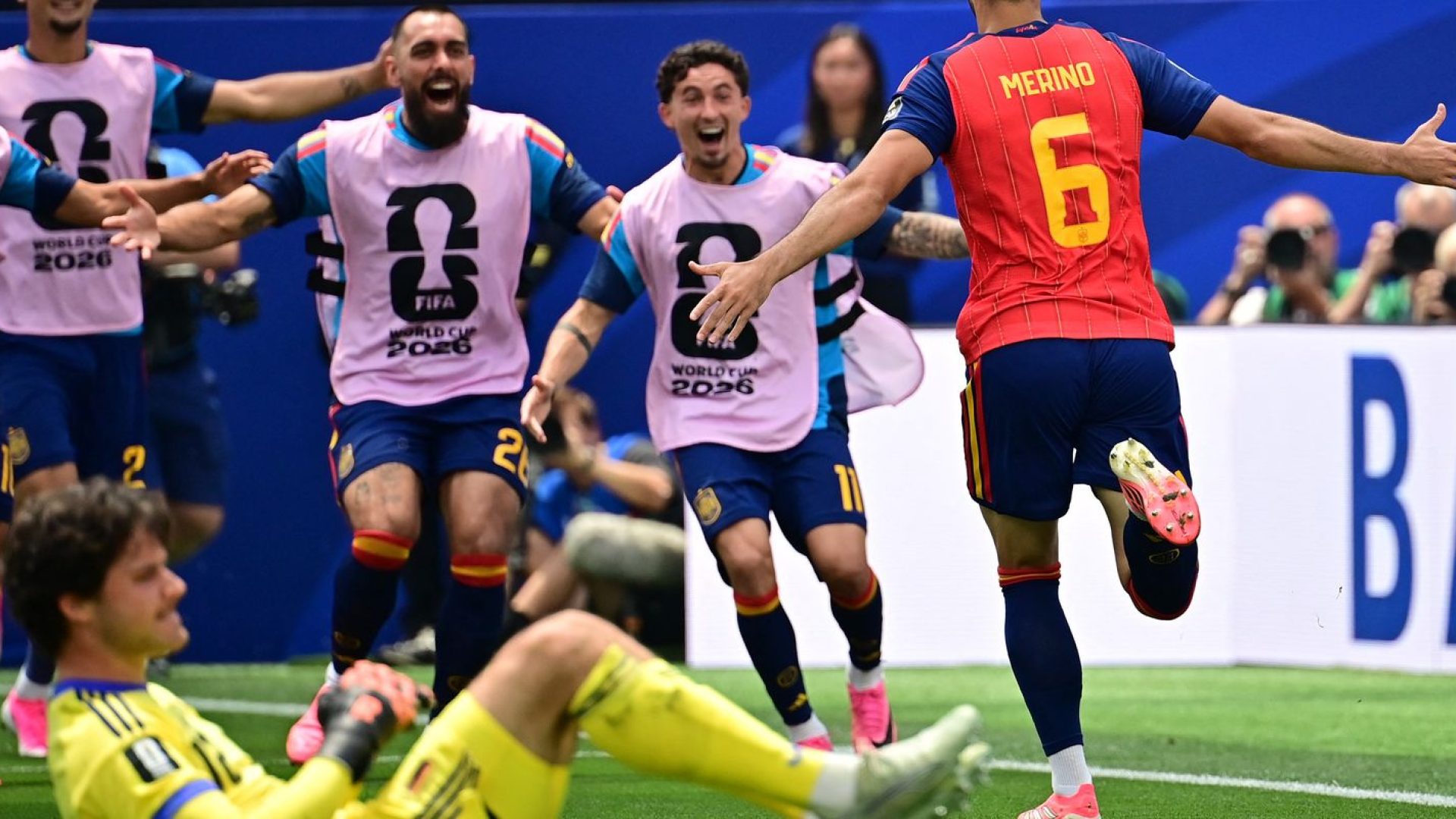 Merino decide outra vez, Espanha vai à semifinal e frustra sonho belga
