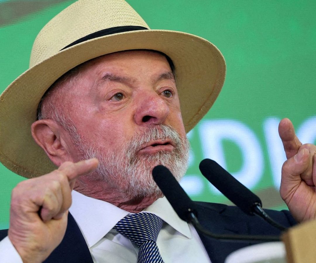 Atitude irresponsável, diz Lula após revogação de visto de embaixadora