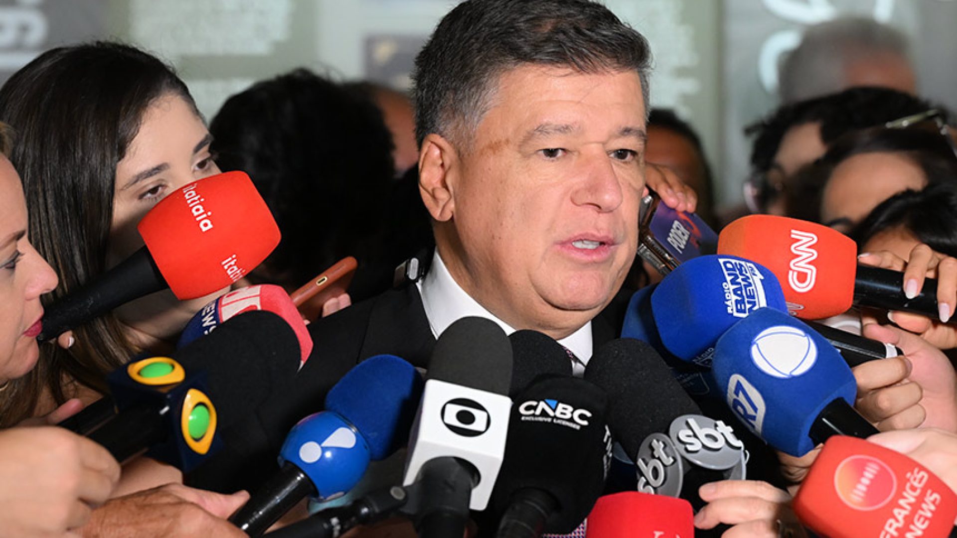 Viana diz que vai recorrer da decisão do STF de liberar Vorcaro — Senado Notícias