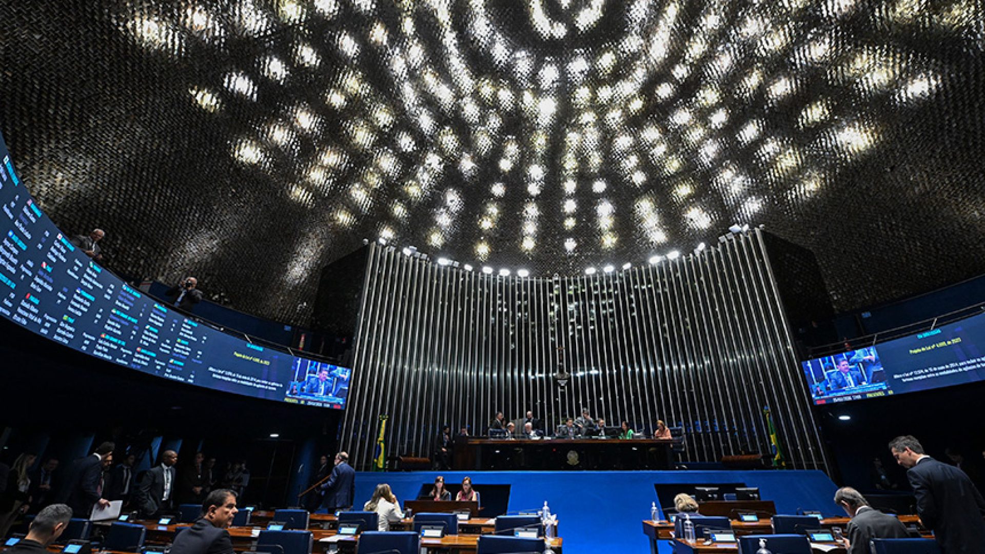 Projeto que reconhece empresas de turismo receptivo volta à Câmara — Senado Notícias