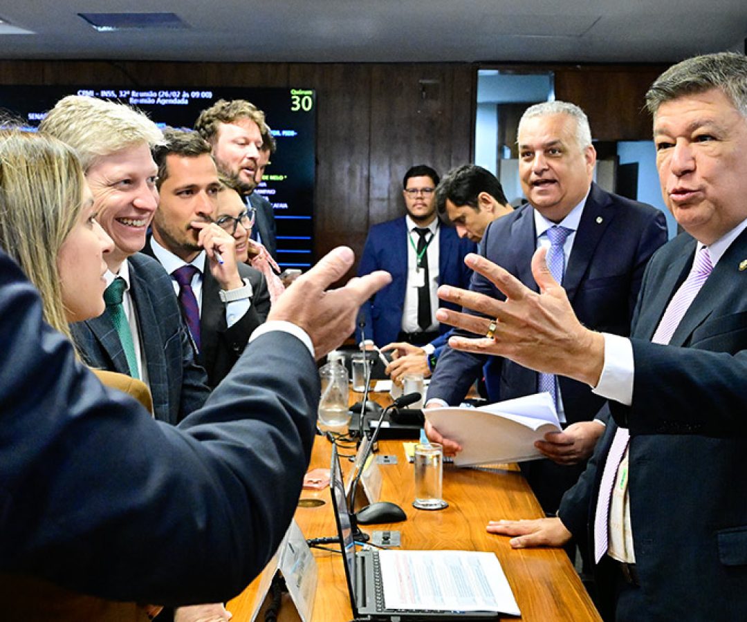 Paulo Camisotti depõe à tarde; dois depoentes faltam — Senado Notícias