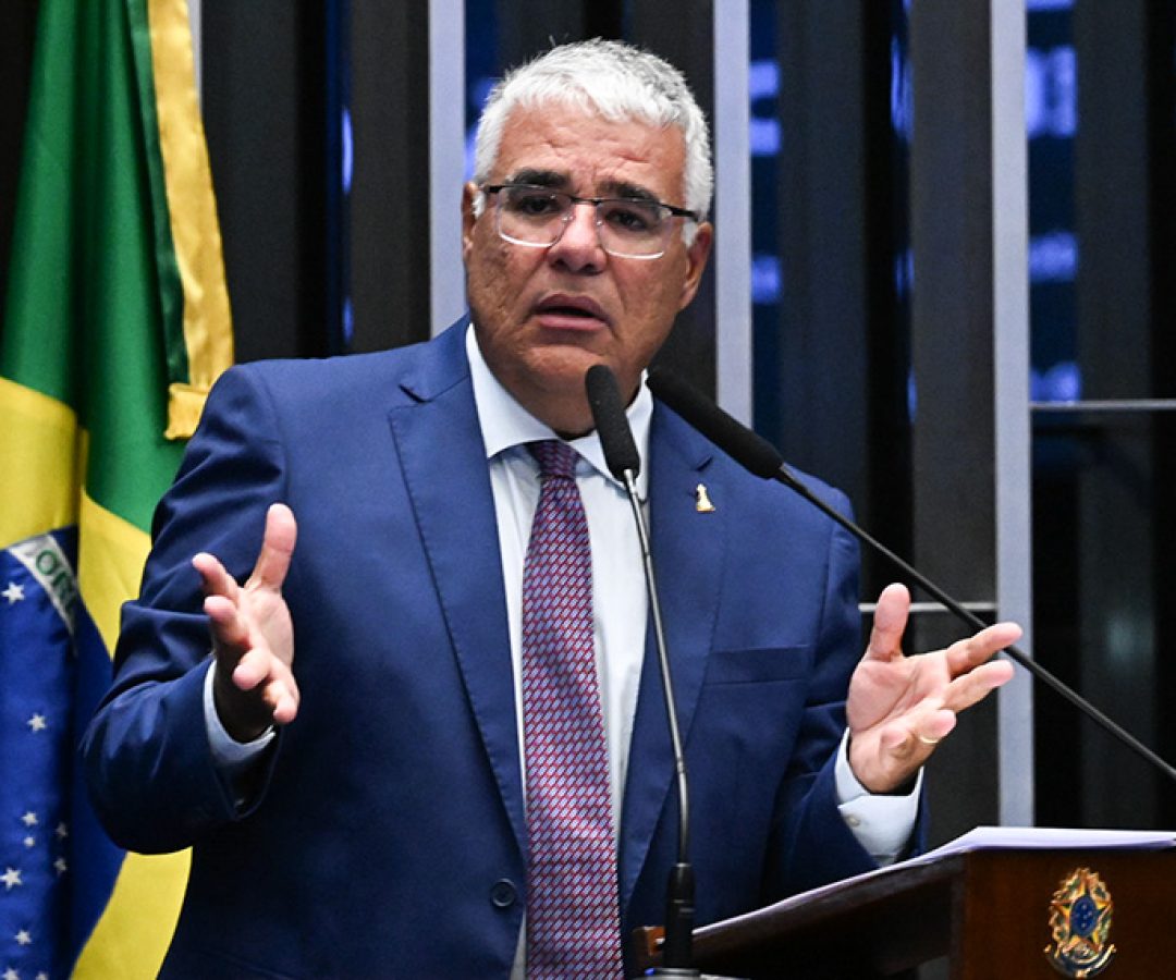 Girão afirma que manifestações pediram impeachment de ministros do STF — Senado Notícias