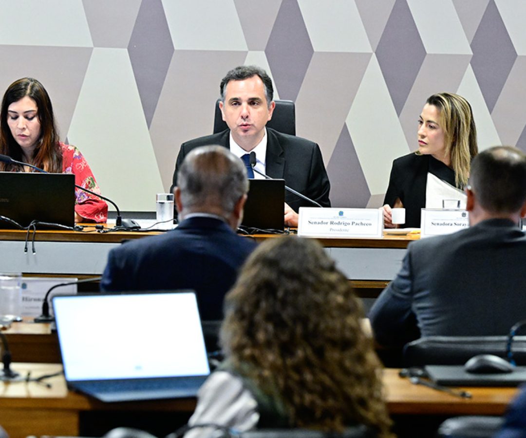 Direitos de família e das sucessões precisam ser atualizados, dizem especialistas — Senado Notícias