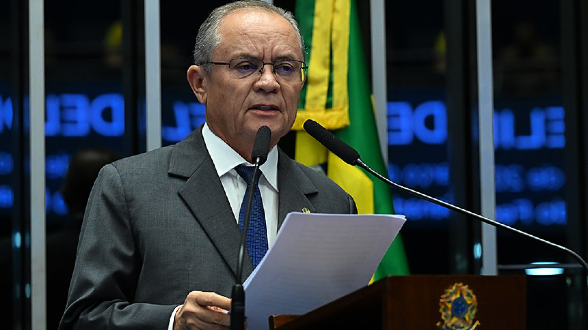 Senador Zequinha Marinho (Podemos-PA) em discurso à tribuna.