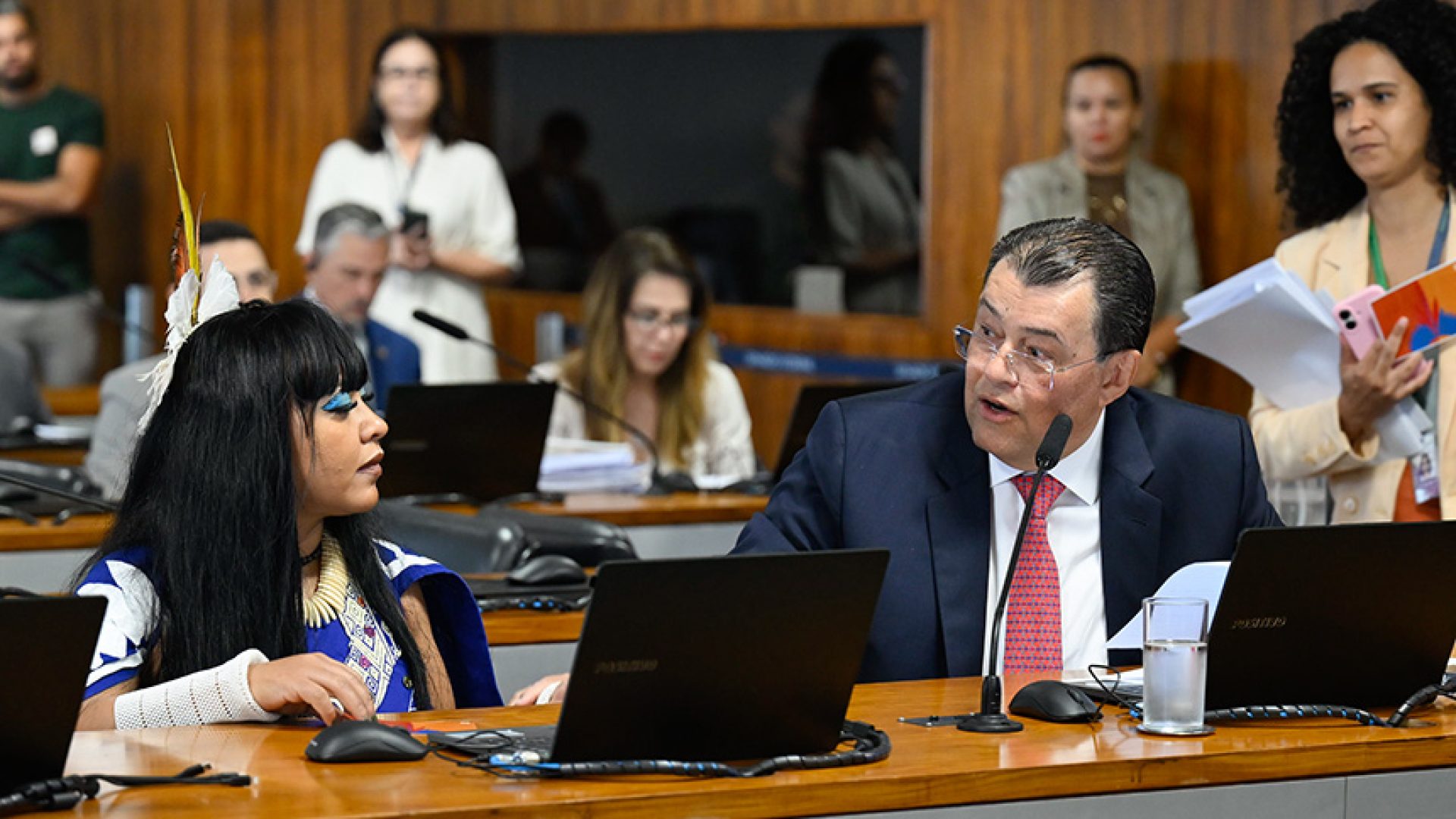 Dia de Combate à Violência contra Mulheres Indígenas vai à sanção presidencial — Senado Notícias