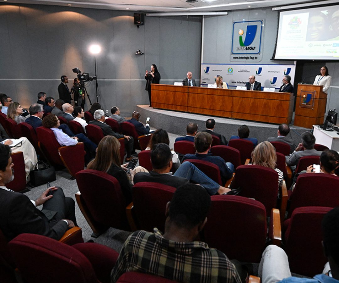 Barômetro da Lusofonia é lançado no Brasil em evento no Senado — Senado Notícias