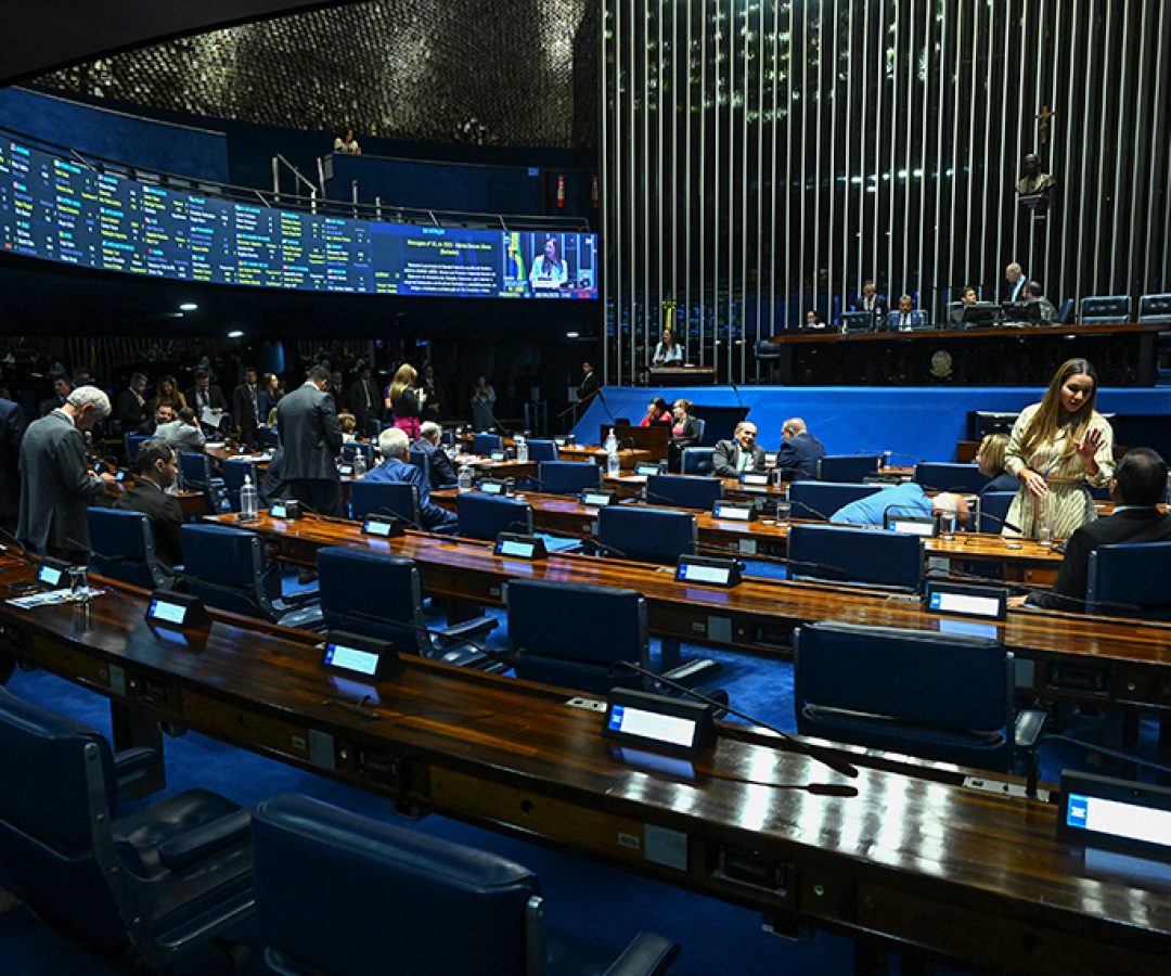 Senado aprova indicação de cinco embaixadores para postos no exterior — Senado Notícias