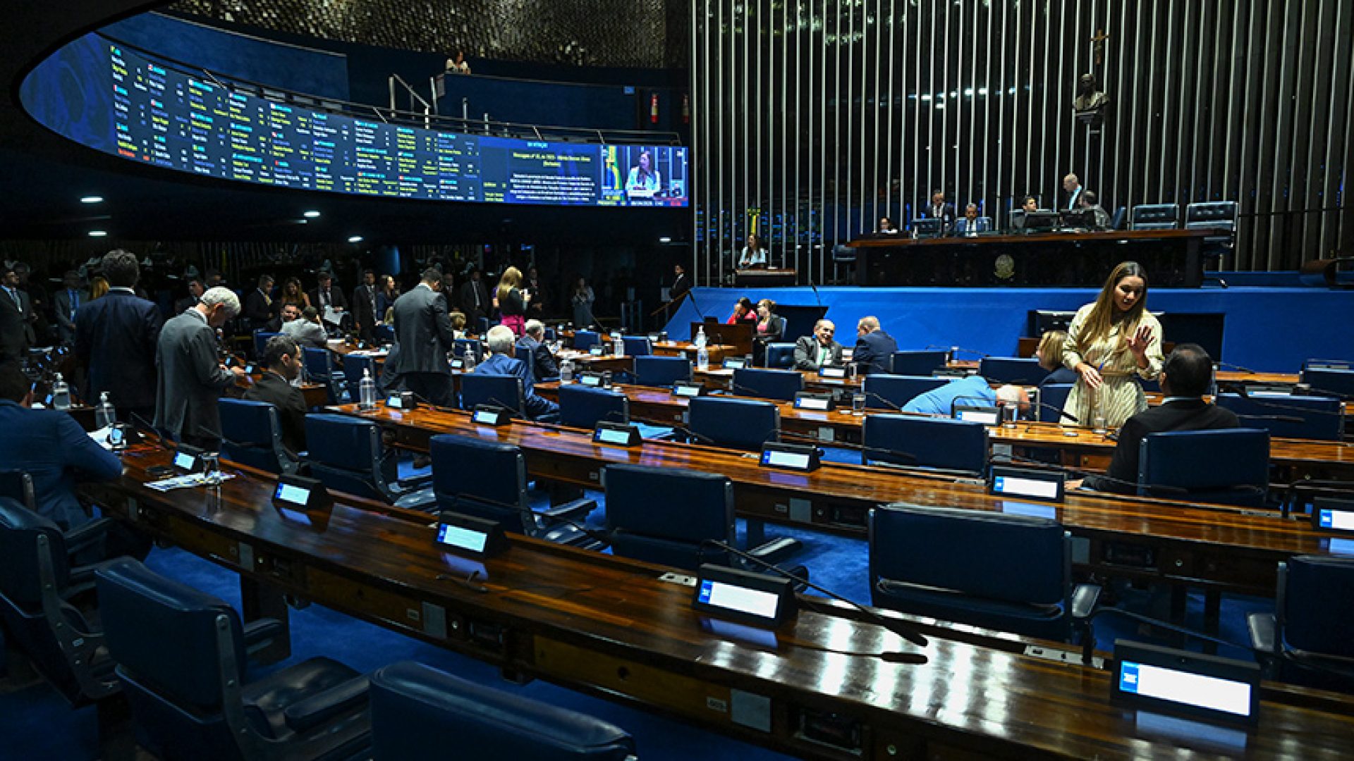 Senado aprova indicação de cinco embaixadores para postos no exterior — Senado Notícias