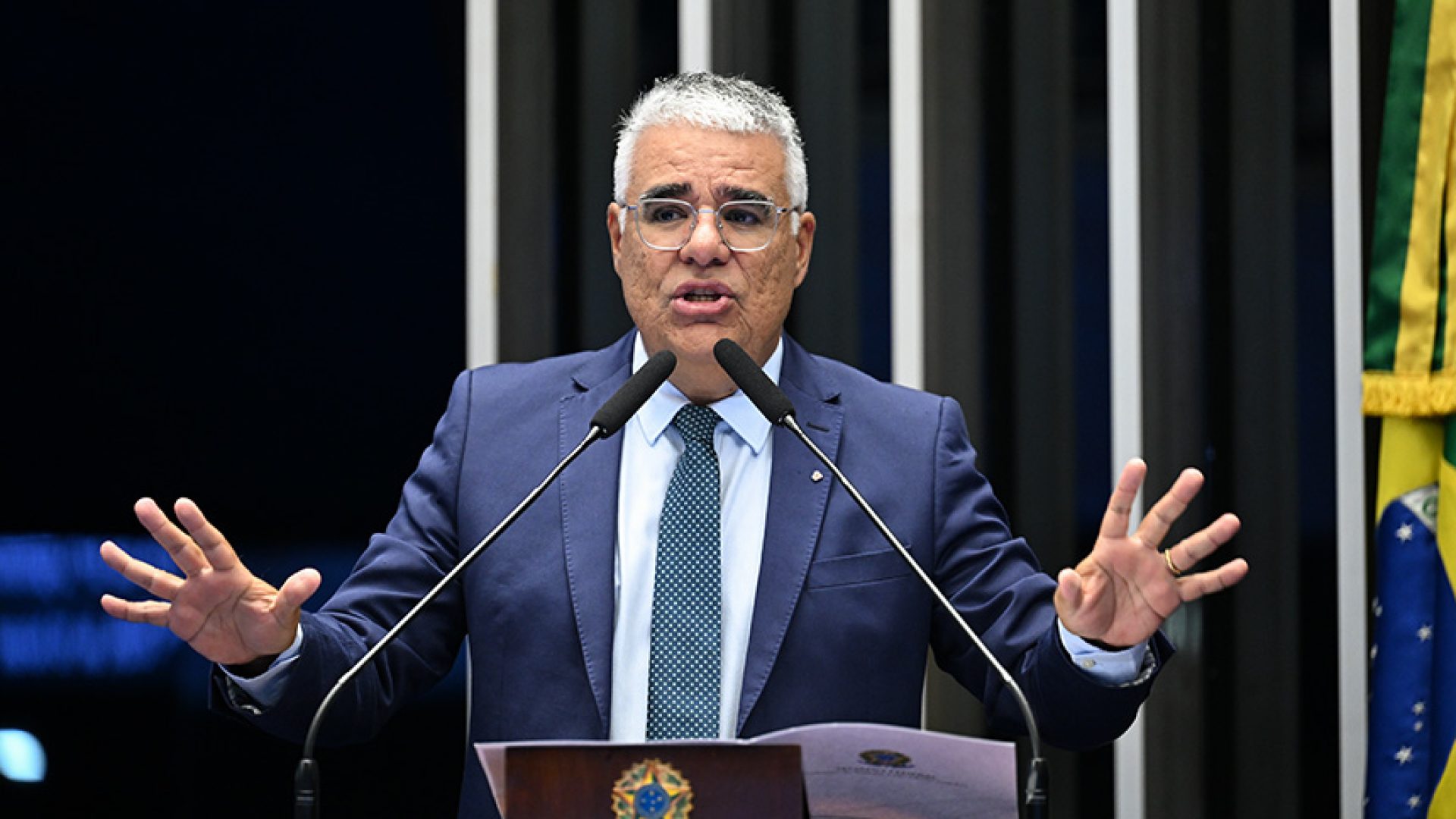 Em discurso, à tribuna, senador Eduardo Girão (Novo-CE).