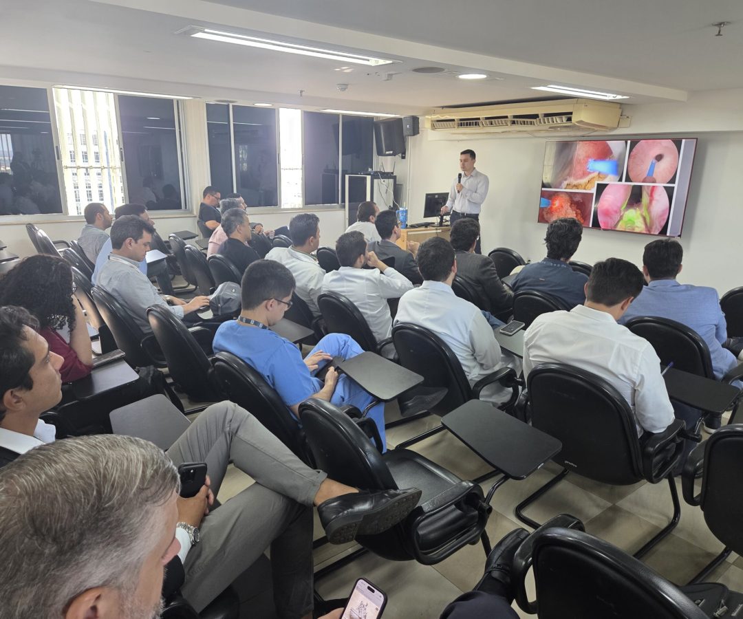 Hospital de Base inicia capacitação em técnica a laser para próstata