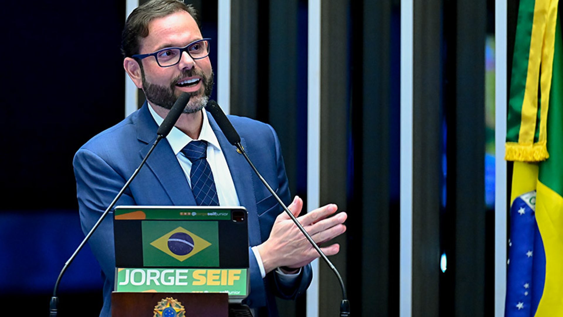 Senador Jorge Seif (PL-SC) em discurso à tribuna.