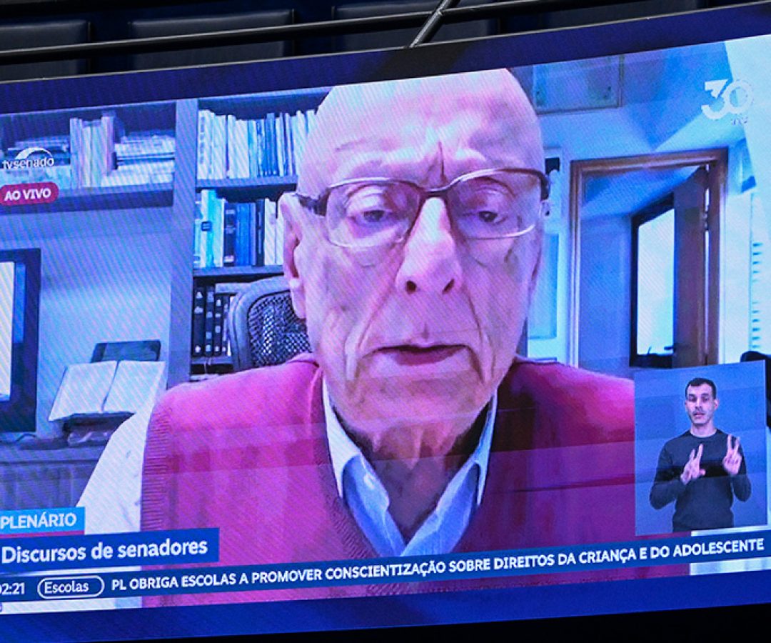 Em pronunciamento, via videoconferência, senador Esperidião Amin (PP-SC).