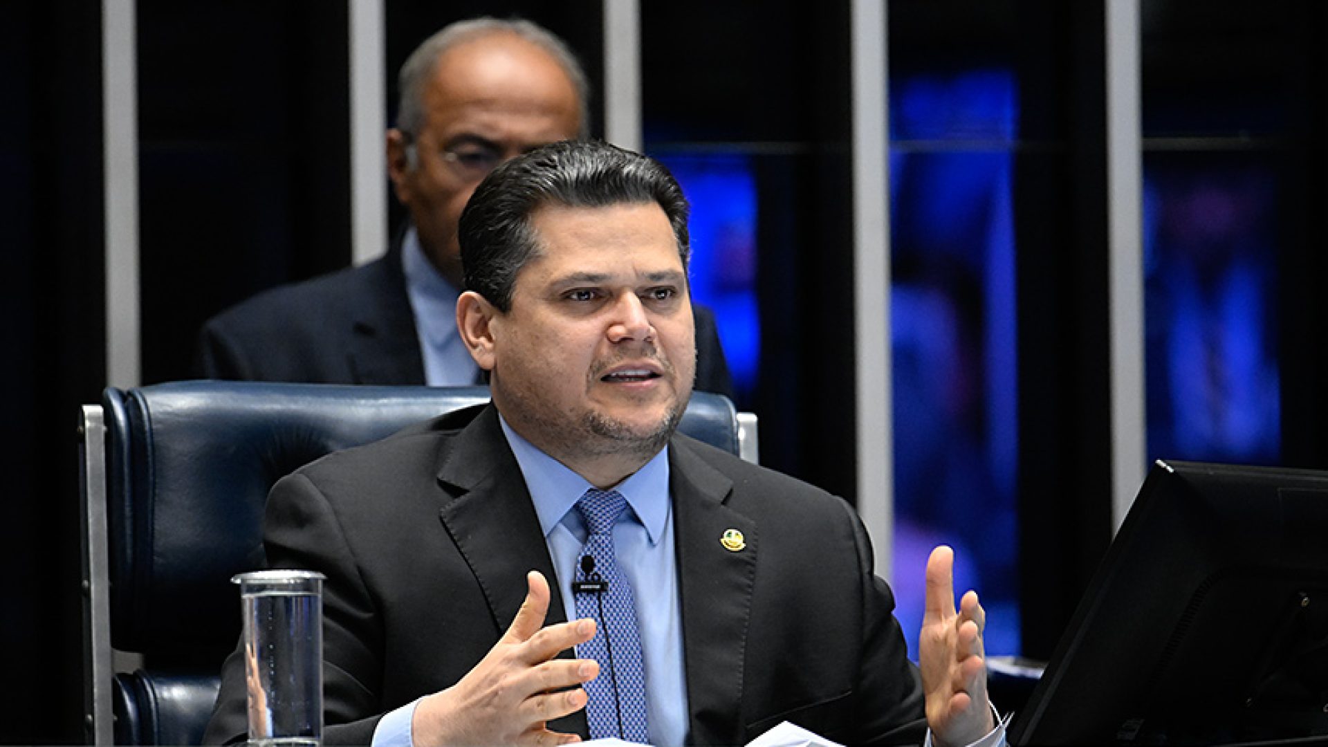 Presidente do Senado Federal, senador Davi Alcolumbre (União-AP) conduz sessão.