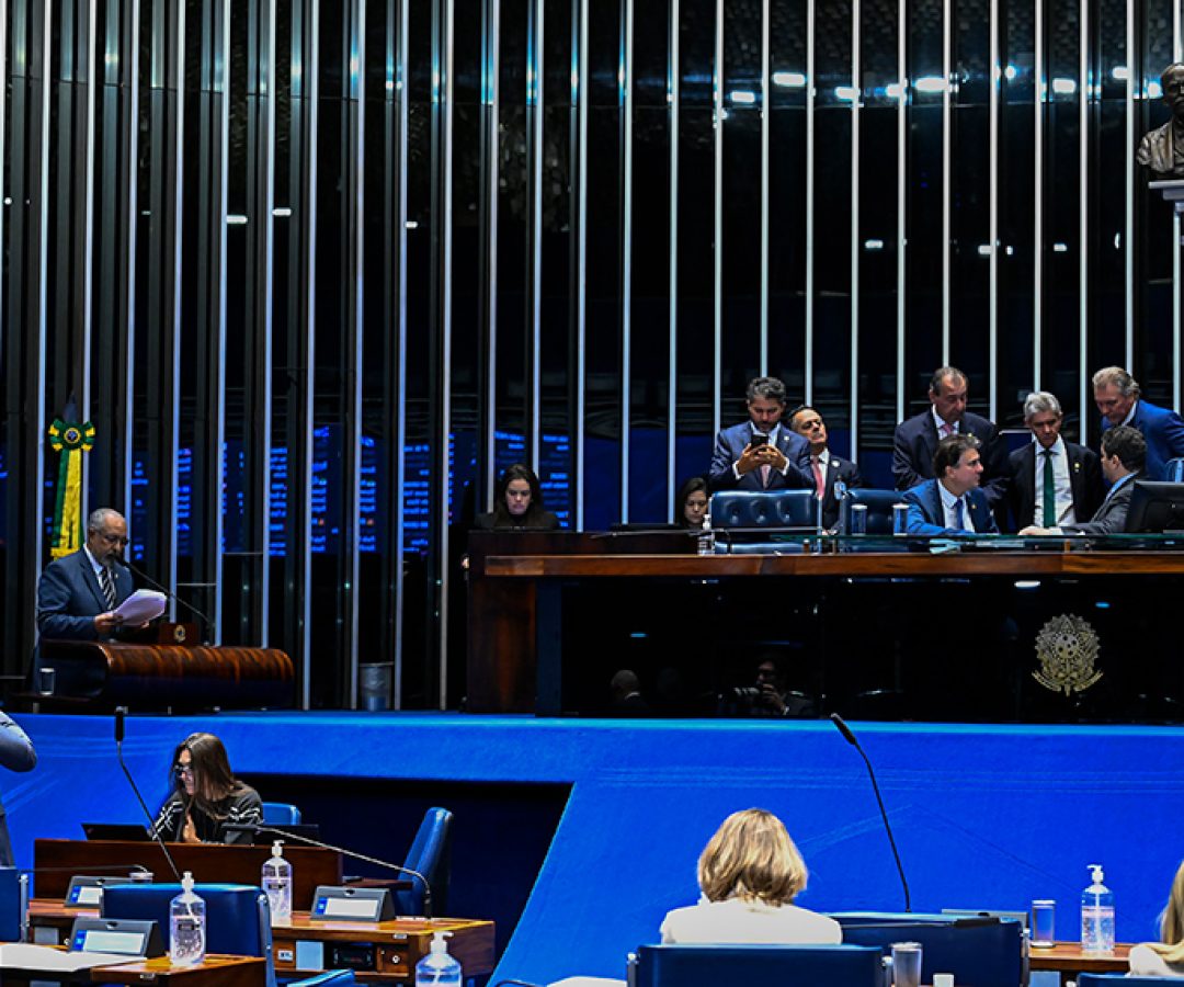 Senado aprova proteção a resgatados de trabalho análogo à escravidão — Senado Notícias