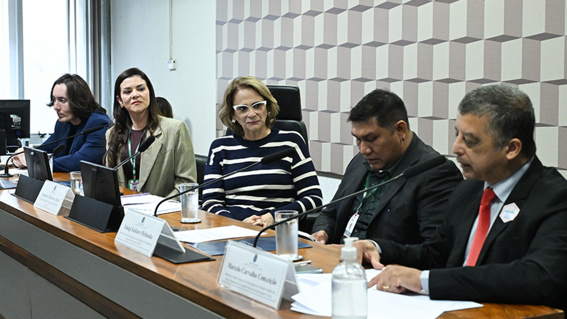 Curso de enfermagem indígena recebe reconhecimento na Comissão de Educação — Senado Notícias