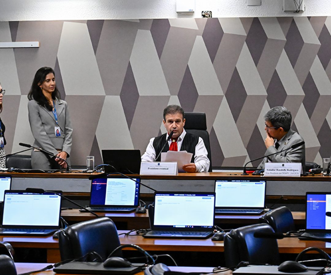 Após novo tarifaço dos EUA, medida provisória abre linha de crédito extra — Senado Notícias