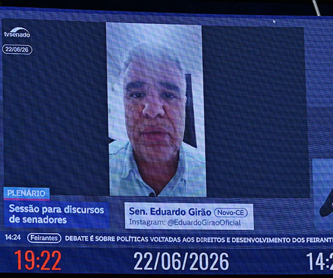 Em pronunciamento via videoconferência, senador Eduardo Girão (Novo-CE).