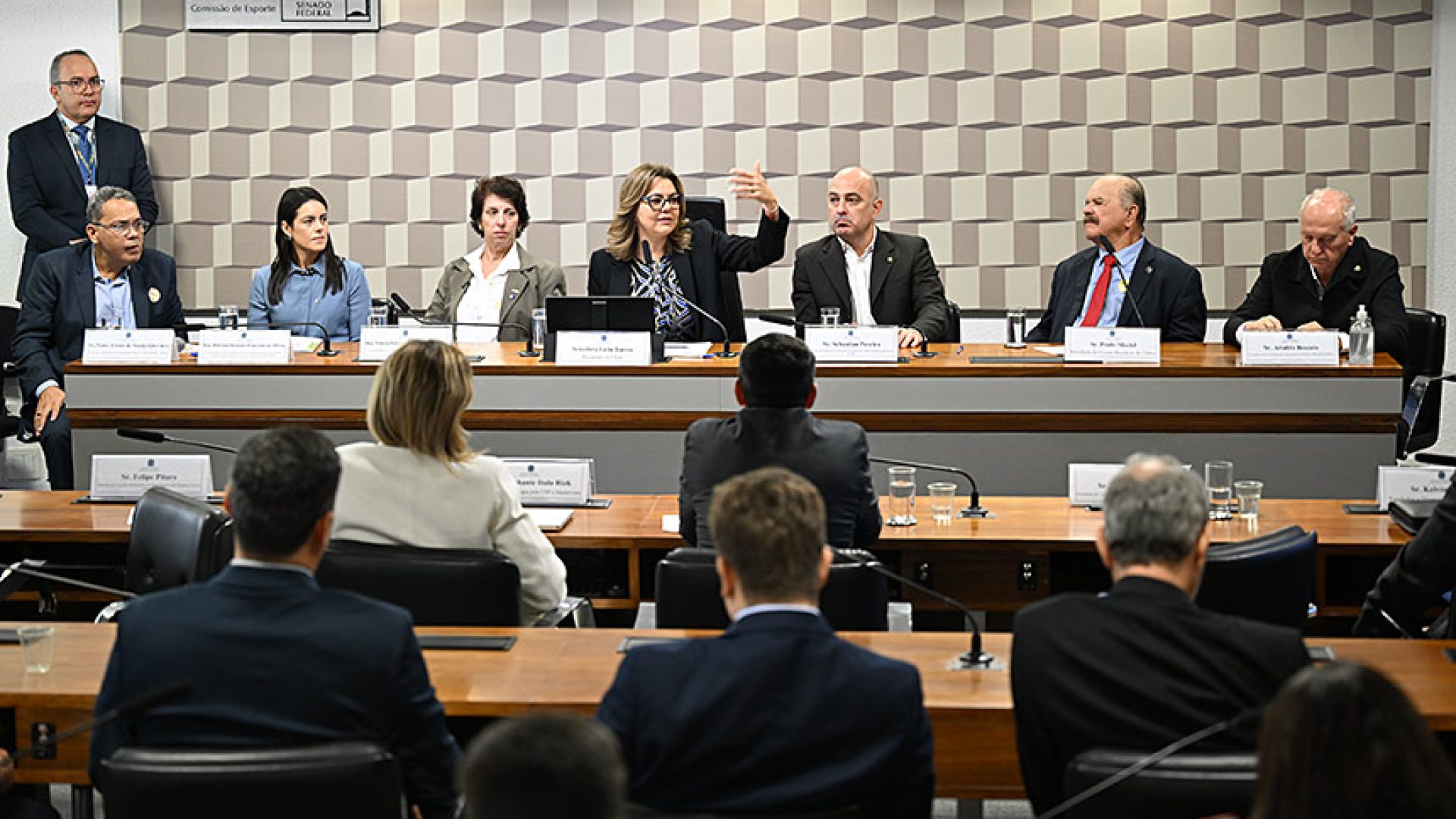 especialistas destacam benefícios da prática para a sociedade — Senado Notícias