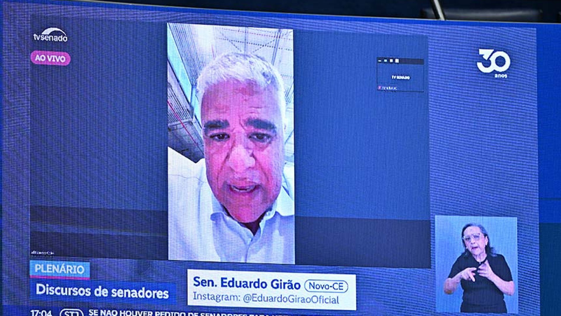 Em pronunciamento via videoconferência, senador Eduardo Girão (Novo-CE).