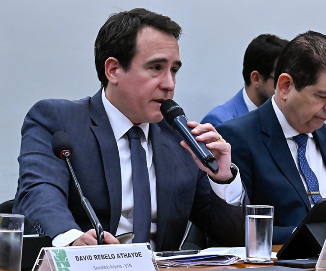 Secretário do Tesouro Nacional destaca crescimento econômico após a pandemia — Senado Notícias